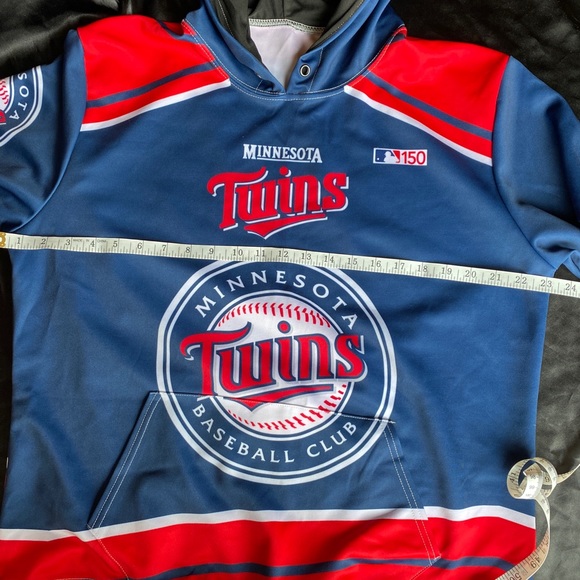 MN Twins thin sweatshirt - Picture 4 of 7